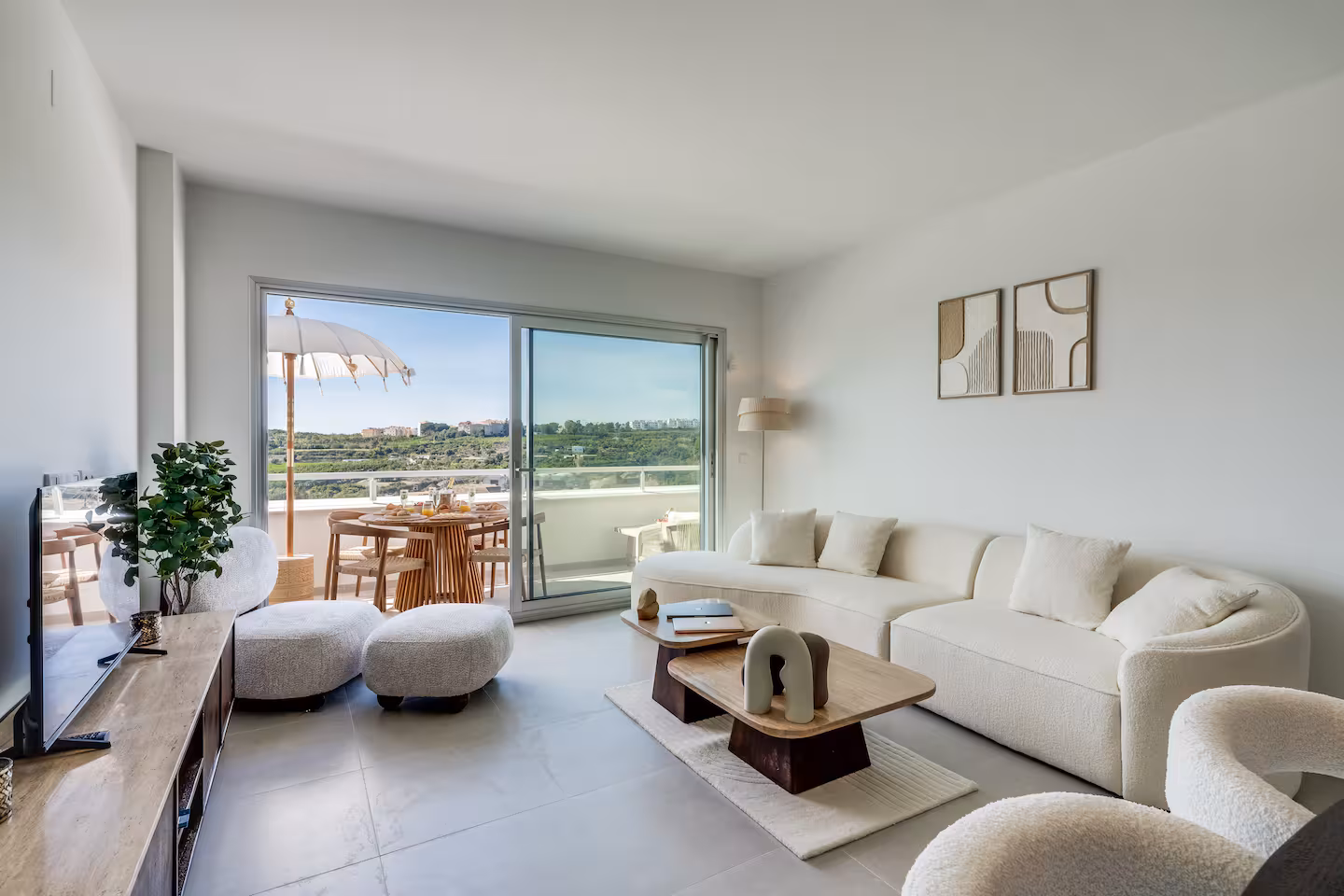 Hero Ultimate Interiors